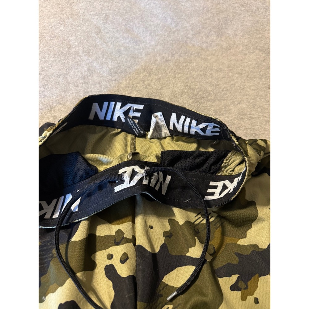 Nike Dri-FIT Mens Camo Athletic Shorts Green Camouflage Gym Training Small - Picture 5 of 9